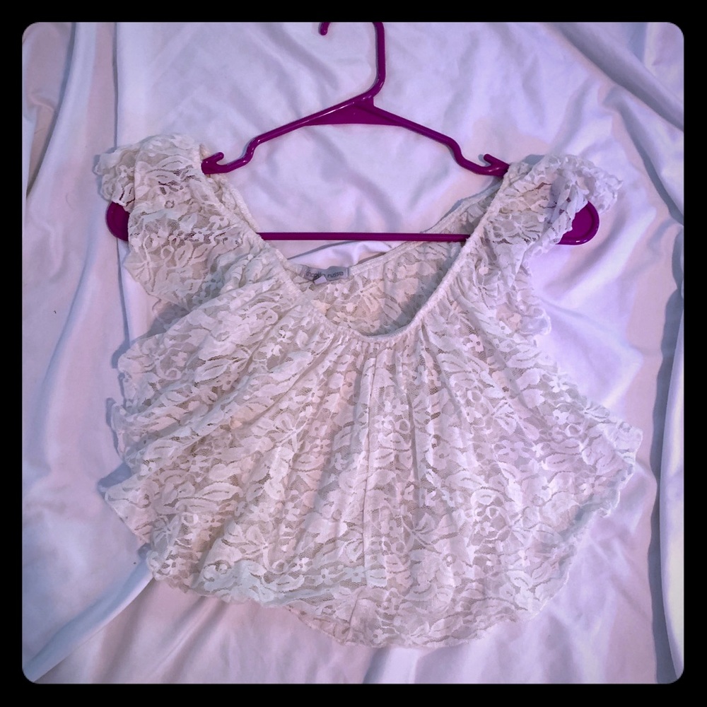 White lace crop